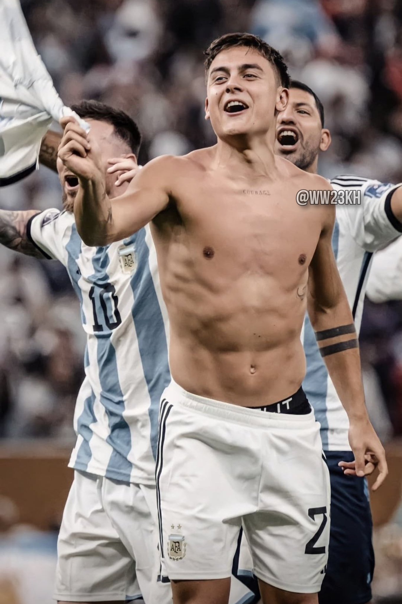 Hot players:.🌈 17k on X: "Paulo Dybala Hot Body  🥵🥵🥵🔥🔥🔥🤤🤤🤤👅👅👅😱😱😱💦💦💦💦💦💦💦💦 https://t.co/a3KNLIj7Re" / X