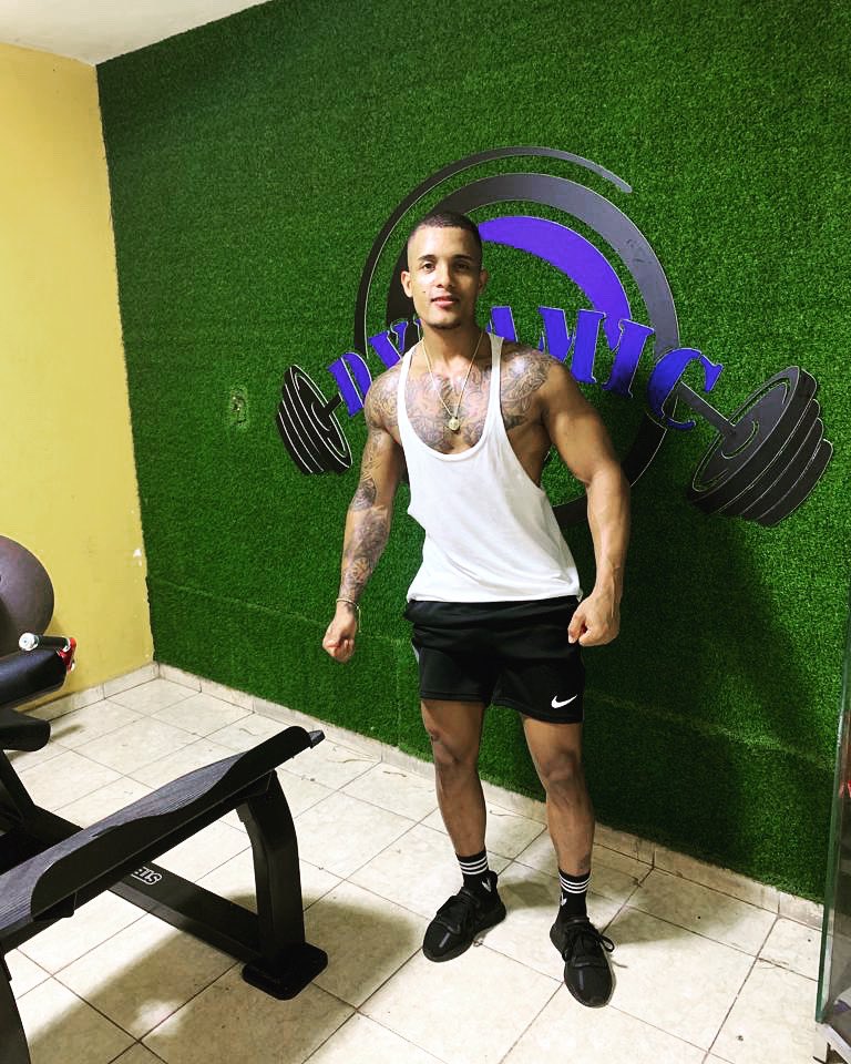 volquez_soto's tweet photo. Lo más sexy que verás hoy https://t.co/WCPNucycmE
