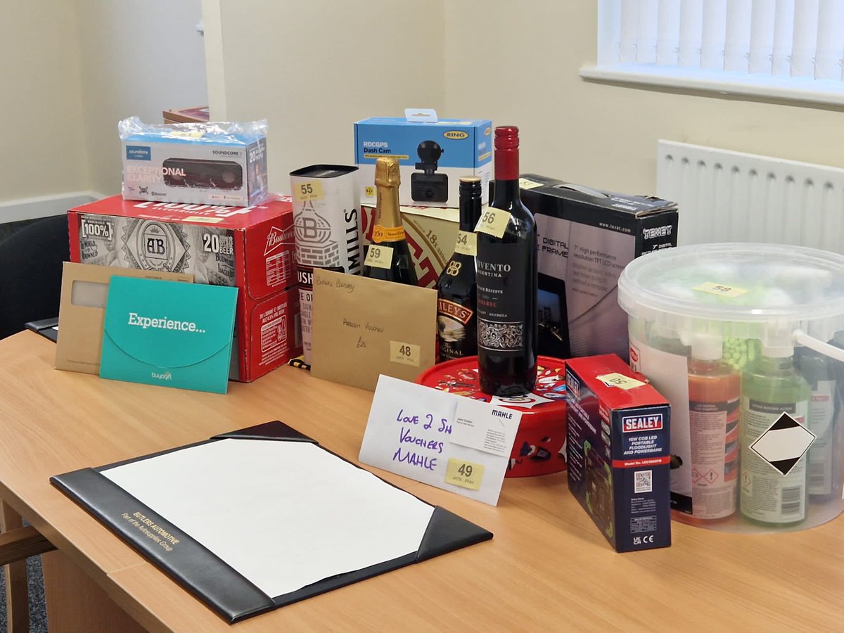 ButlersAuto's tweet image. The Butlers staff are getting festive with a Christmas Raffle!🎄

So many amazing prizes🤩