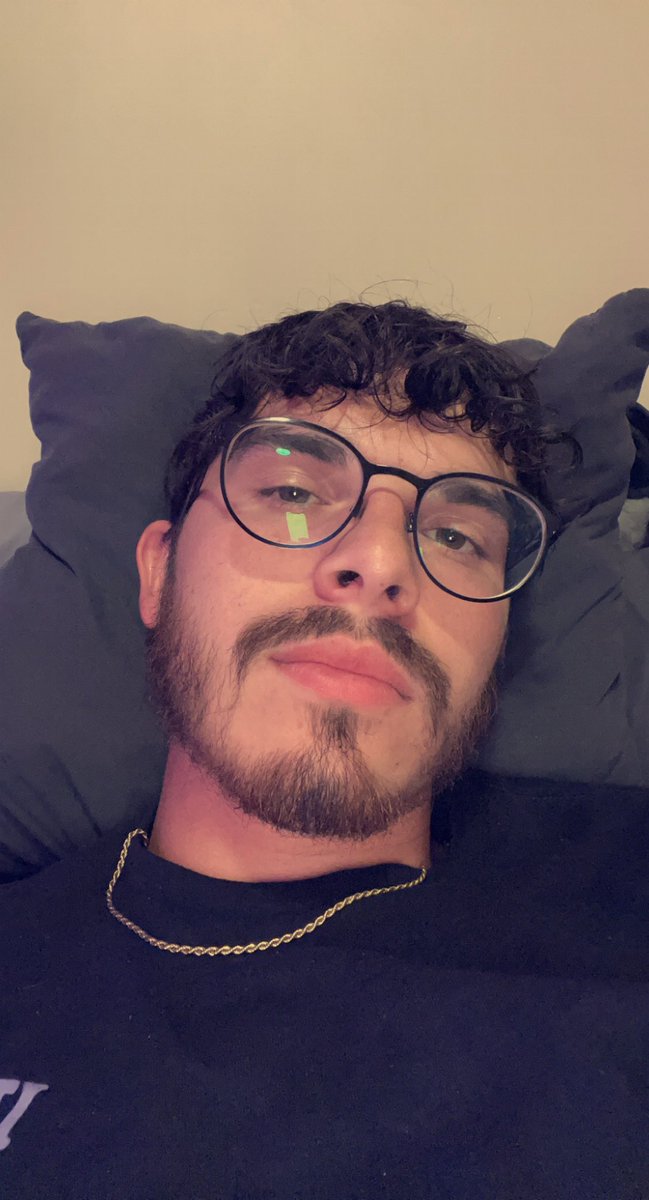 mxttod's tweet image. the camera lies but the eyes can tell,
n'joy.