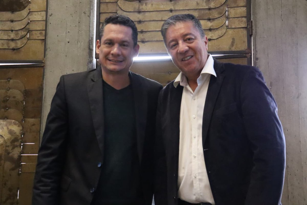joseluisnorena's tweet photo. Con 2️⃣0️⃣ votos positivos fue aprobado el proyecto de ordenanza de mi autoría, el #48 “Por medio del cual se institucionaliza el Festival Nacional en Antioquia Canta Colombia” como una evento anual y oficial del departamento de #Antioquia 🎶🎺🪕🪘 @antioquialecant https://t.co/gIDBeYao7k