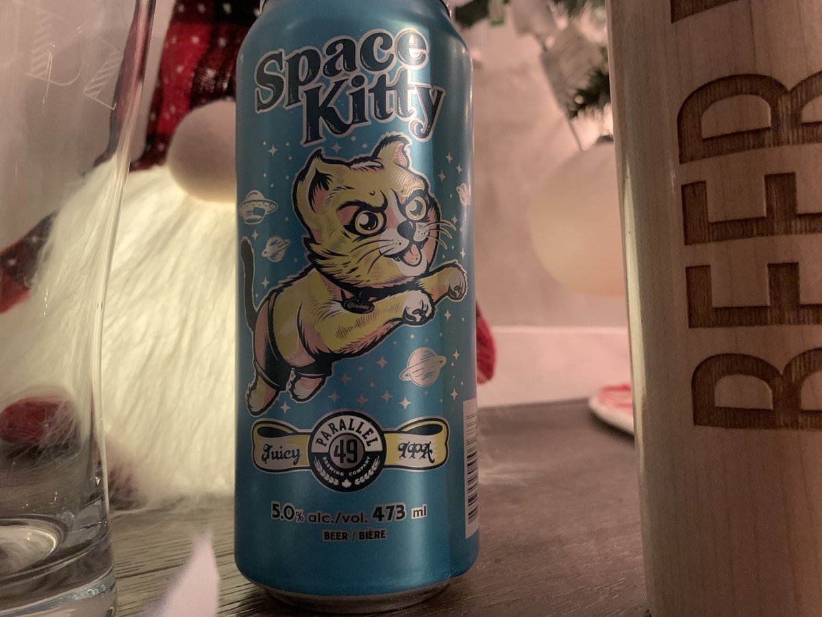 SSchell7's tweet photo. Day 21 #beerbudz #adventcalendar a @roymoussa10 pick.. from @Parallel49Beer #SpaceKitty a juicy IPA @tattoobygravity @ryrbrown1 #ILoveMyWife #halfstepforward 🍻 https://t.co/OJcPBzNSj6