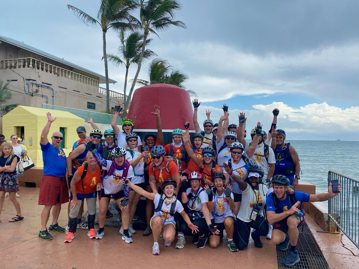 robynbenincasa's tweet photo. After 120 ISH miles of kayaking and biking from Key Largo to Key West, there’s nothing like sailing past mile marker 0 and celebrating at the southernmost point of the Continental U.S! CONGRATULATIONS to our 2022 Florida Keys to Recovery Adventure Team. #robynbenincasa https://t.co/c6eqwF0pLm