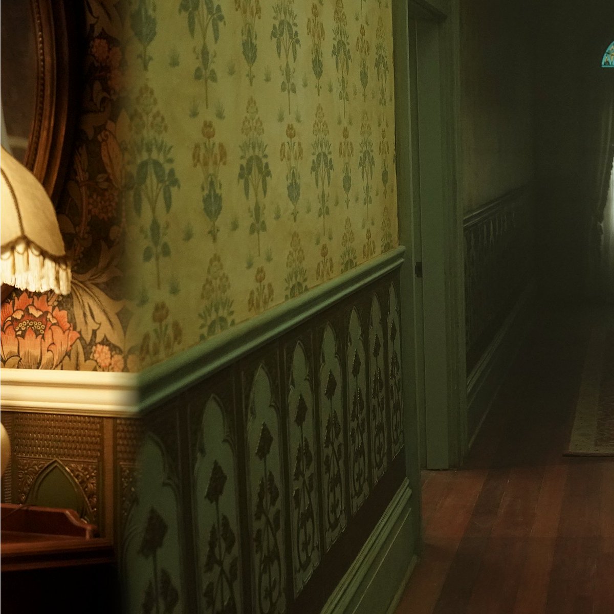 AMCPlus's tweet photo. There's always something to be discovered in the old Mayfair house on First Street. #MayfairWitches https://t.co/Mef5hj4oCG