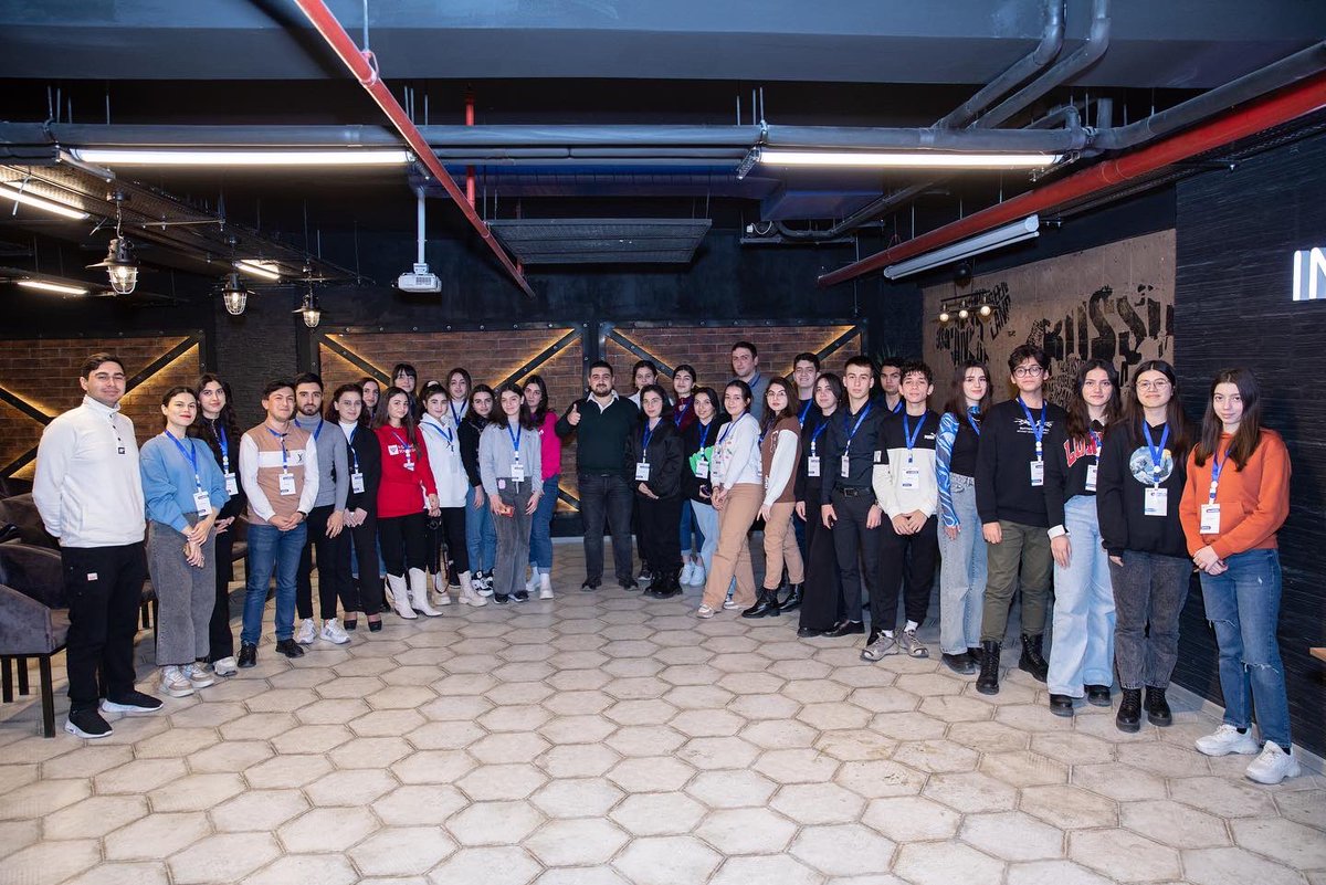 MediaGovAz's tweet photo. Within the #InnoMEDIA project, the #seminars on "21st century’s influence on #media: Media realities" and “Photojournalism” led by Tariyel Agazada, the head of the #Innovation #Program of Kapital Bank, and Vugar Ibadov, the #photographer of the #Baku Media Center, were held. https://t.co/eHCtkwHc5l