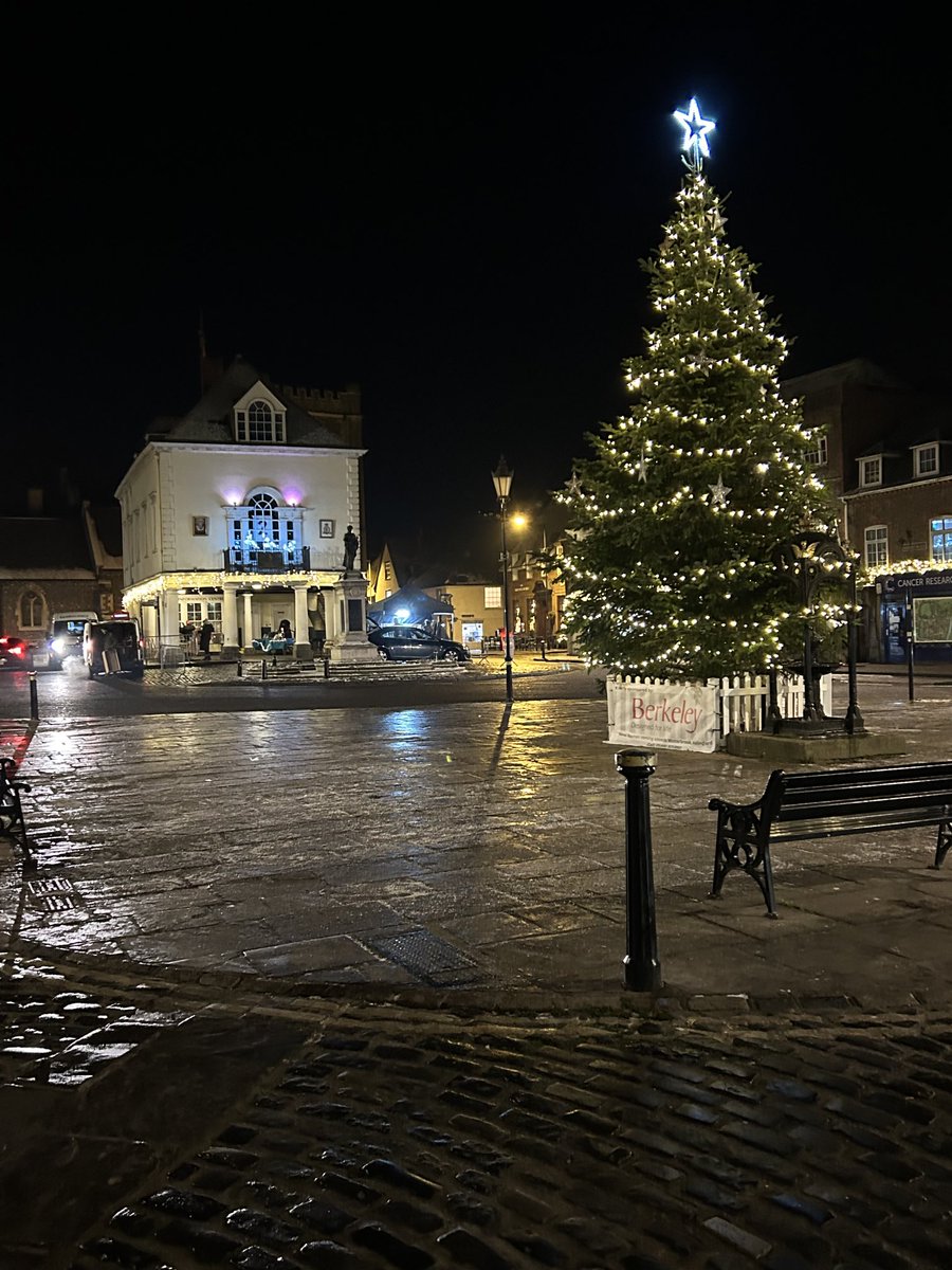 Simon Cole tweet media