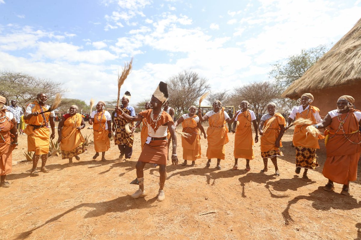 WilliamsRuto's tweet image. The National Government will work with counties to set up abattoirs — which will benefit from Special Economic Zones — to support farmers.