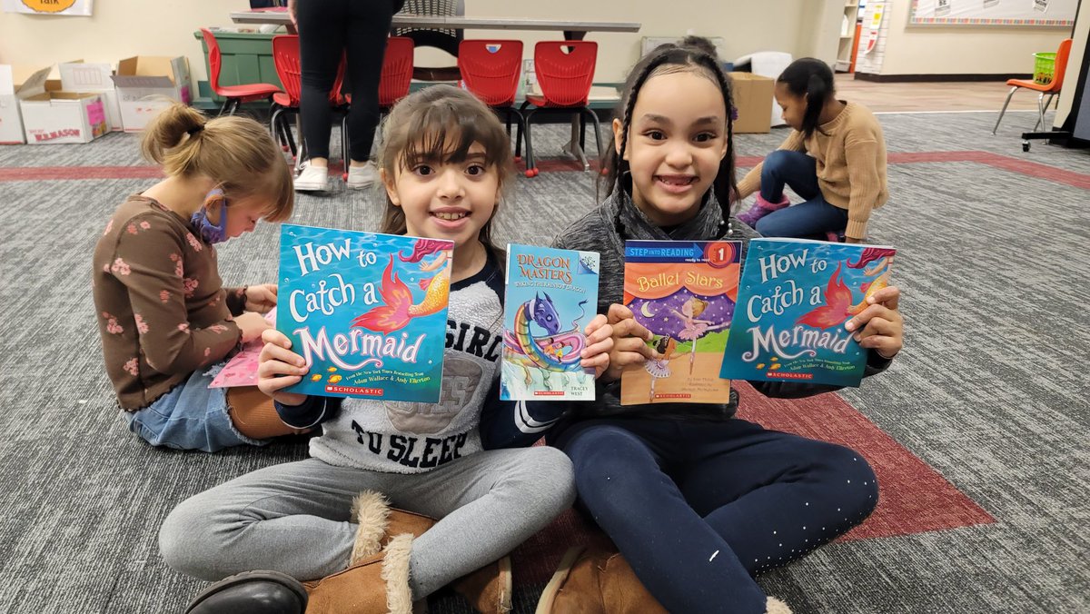 nnagle118's tweet photo. Reading is SNOW MUCH FUN for our 1st graders☃️❄️ thanks to @UGI_Utilities! #ReadingisFundamental #UGIReads @BASDEarlyLearn @BASDFtHill https://t.co/8QJ3Mm8ZfA