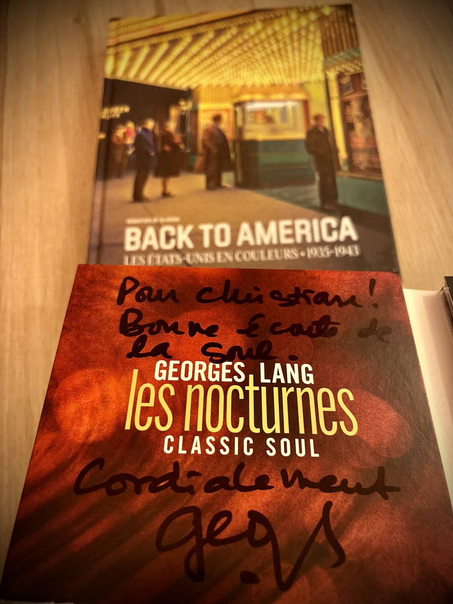 christiang78's tweet photo. Quand tu réceptionnes cette dédicace de @GeorgesLangRTL 🙏❤️ à écouter en feuillant le très joli livre « Back to America » #classicsoul #saga #RTL #music #Motown #soulmusic #backtoamerica https://t.co/HEorpVAsG6