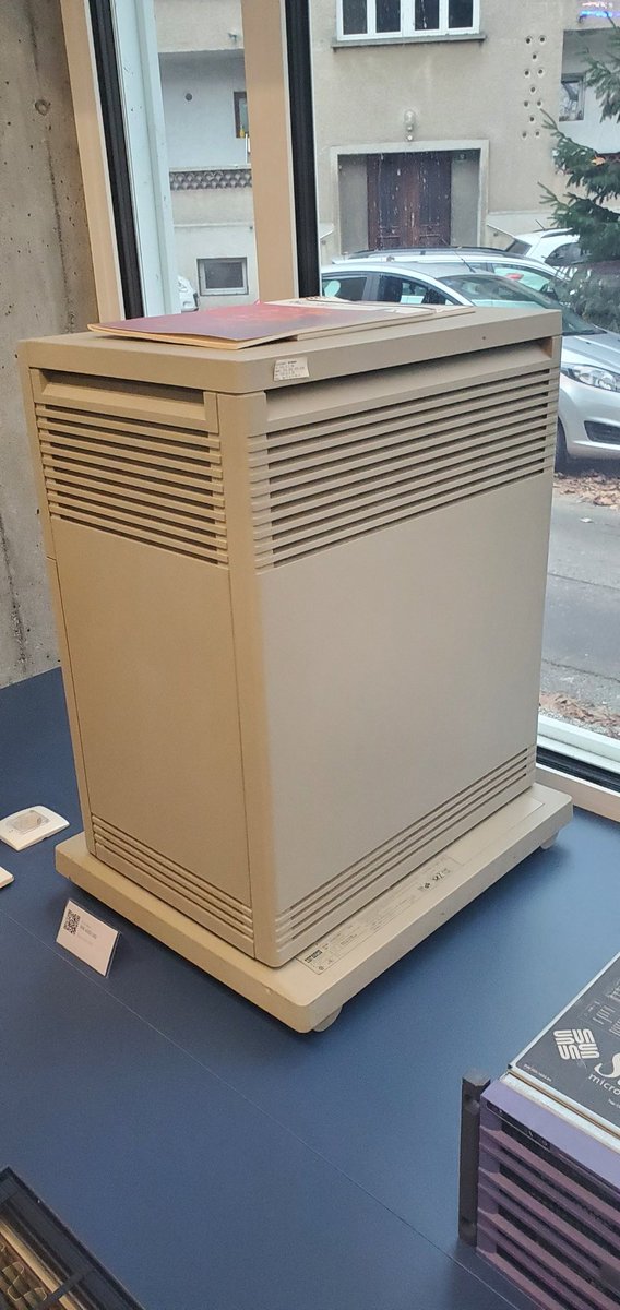 textfiles's tweet photo. First mail server in Slovenia! https://t.co/vg9Zr9AGGY