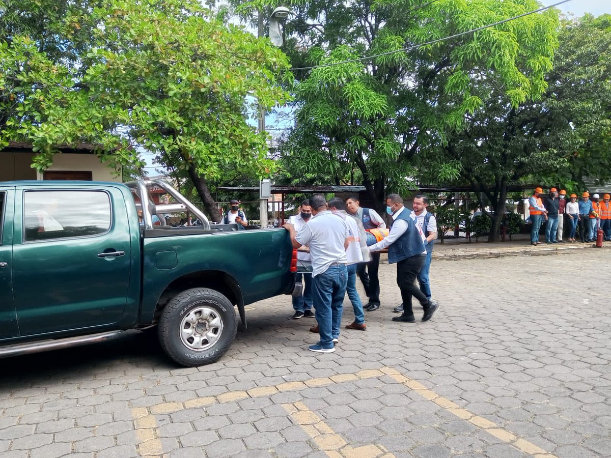 BrigitteOcamp11's tweet photo. #Nicaragua 
#EjercicioNacional2022
Los compañeros y compañeras participando en el IV ejercicio multiamenaza . https://t.co/8RW5zrgJ62