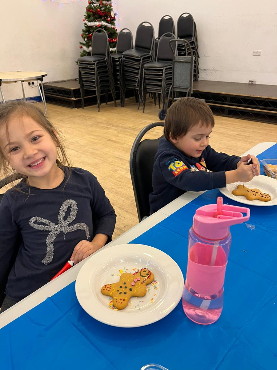 The Food Bus tweet media