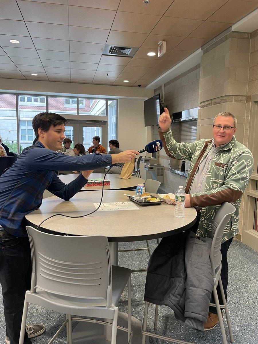 DuxSoccer's tweet image. Congrats Fergie5K! Mr Ferguson with 5,000 school lunches eaten! @DHS_Breadboard @duxburyclipper @MattWBZ @DuxSchNutrition @duxschools