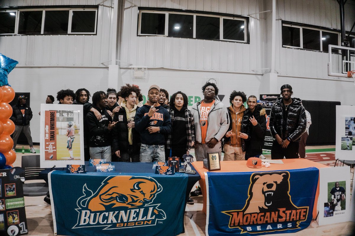 Signed, sealed, &amp; delivered!🙏🏾❤️ Let’s get to work! <a href="/MSUBearsFB/">Morgan State Football</a> <a href="/coachmcoleman/">Coach Coleman</a> <a href="/HBCUSports1/">HBCU Premier Sports & More</a> <a href="/beartailgate/">beartailgate</a> <a href="/Coach_Faunteroy/">Ramal Faunteroy</a> <a href="/HBCUFBRecruits/">HBCUFootballRecruits</a> <a href="/Coach_Ander5on/">Coach Anderson</a>