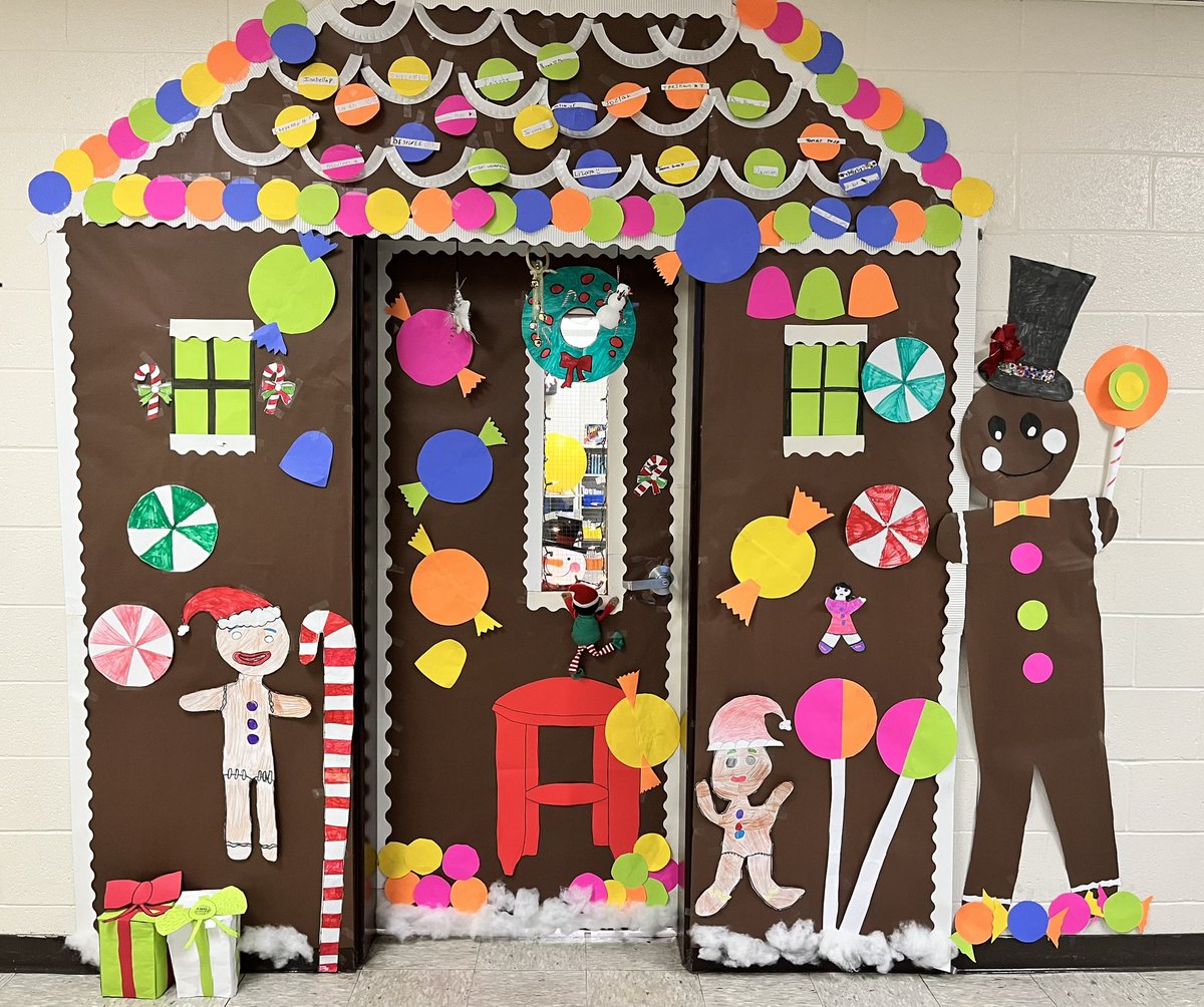 MzK_cEducates's tweet photo. Such a beautiful way to close out the year. Happy 🎁 Holidays Everyone! @ParticipateLrng #ambassorLife #Educator https://t.co/T7SATOnn4O