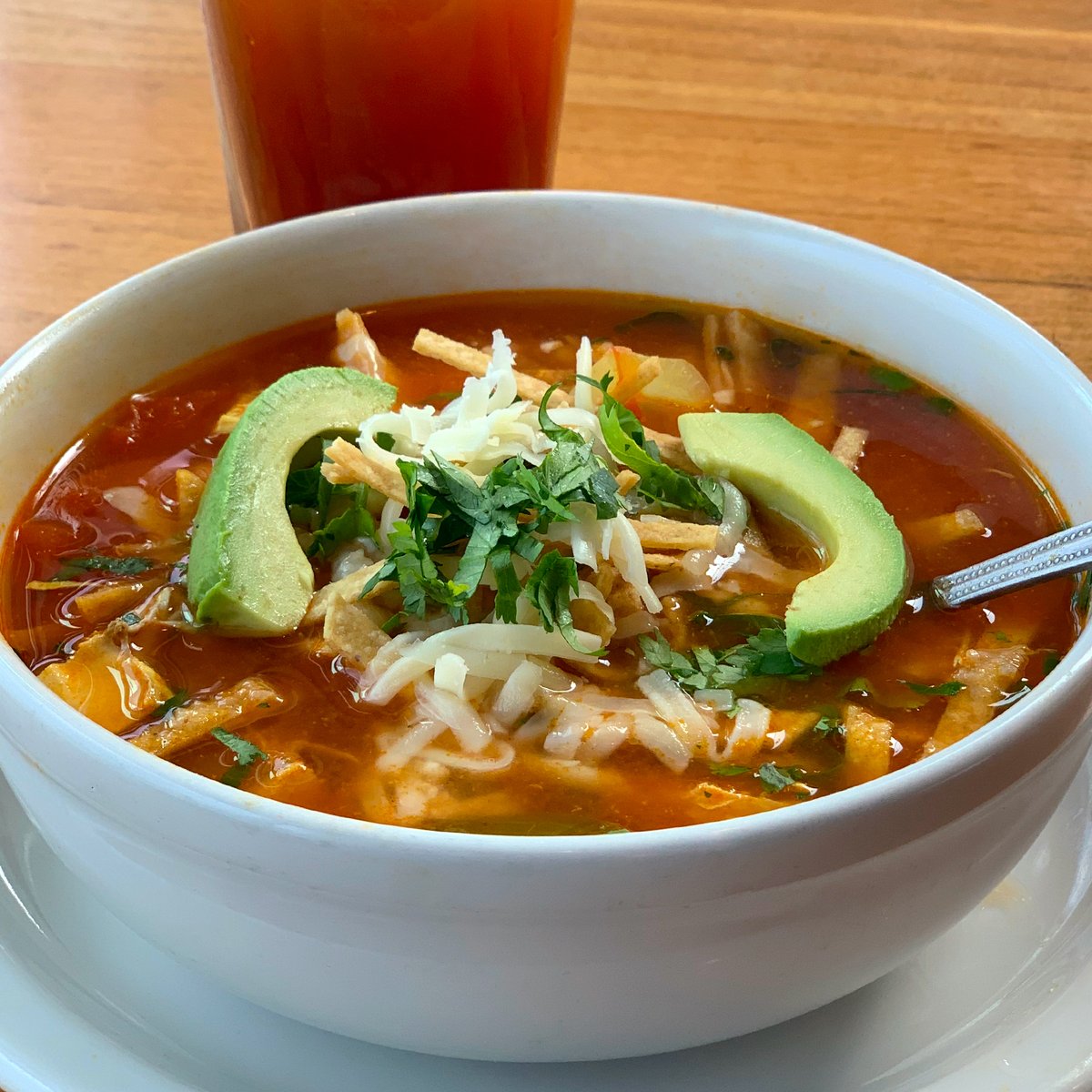 anamiastexmex's tweet photo. What a perfect day for a  bowl of our Tortilla Soup! 🍲🥑😍🔥
.
.
.
.
#soup #tortillasoup #dallastexmex #coldweatherfood #soupweather https://t.co/3doLfC63n8