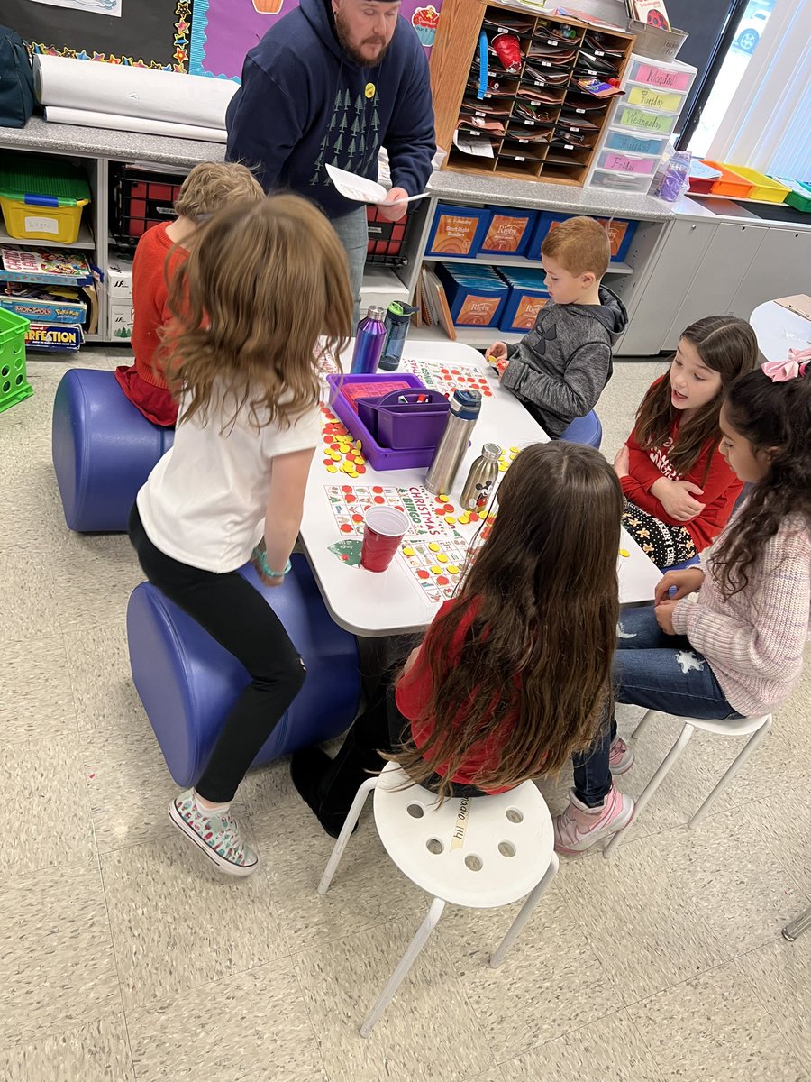 Thank you to all of the volunteers that made our winter parties so special for our students! We hope you all have a safe and restful break. Happy Holidays from the McAuliffe Staff!! #KirbyONE40 #McAuliffeProud