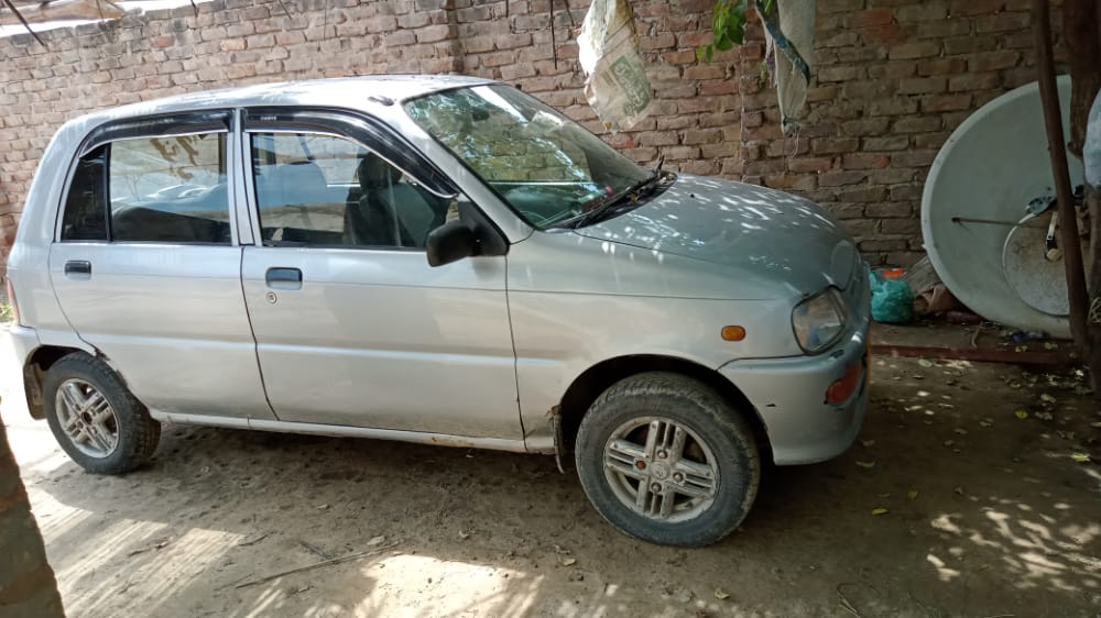 ChamanMenghwar's tweet photo. @Benita24312101 My car https://t.co/ftnZjKTvZi