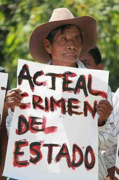 Hace 25 años nos hicieron tres preguntas:

22 de Diciembre de 1997

Hermanos y hermanas:

¿Por qué?

¿Cuántos más?

¿Hasta cuándo?

Desde las montañas del Sureste Mexicano

Subcomandante Insurgente Marcos

México, Diciembre de 1997