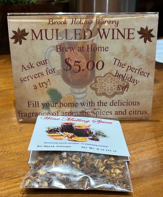 Red Lips &amp; Mulled Wine Sips☺️ 

If you haven't had the chance to stop in and try our Brew at Home Mulled Wine.... RUN! Fill your home with the DELICIOUS fragrance of aromatic spices and citrus this Holiday season🎄❤️ 

brookhollowwinery.com