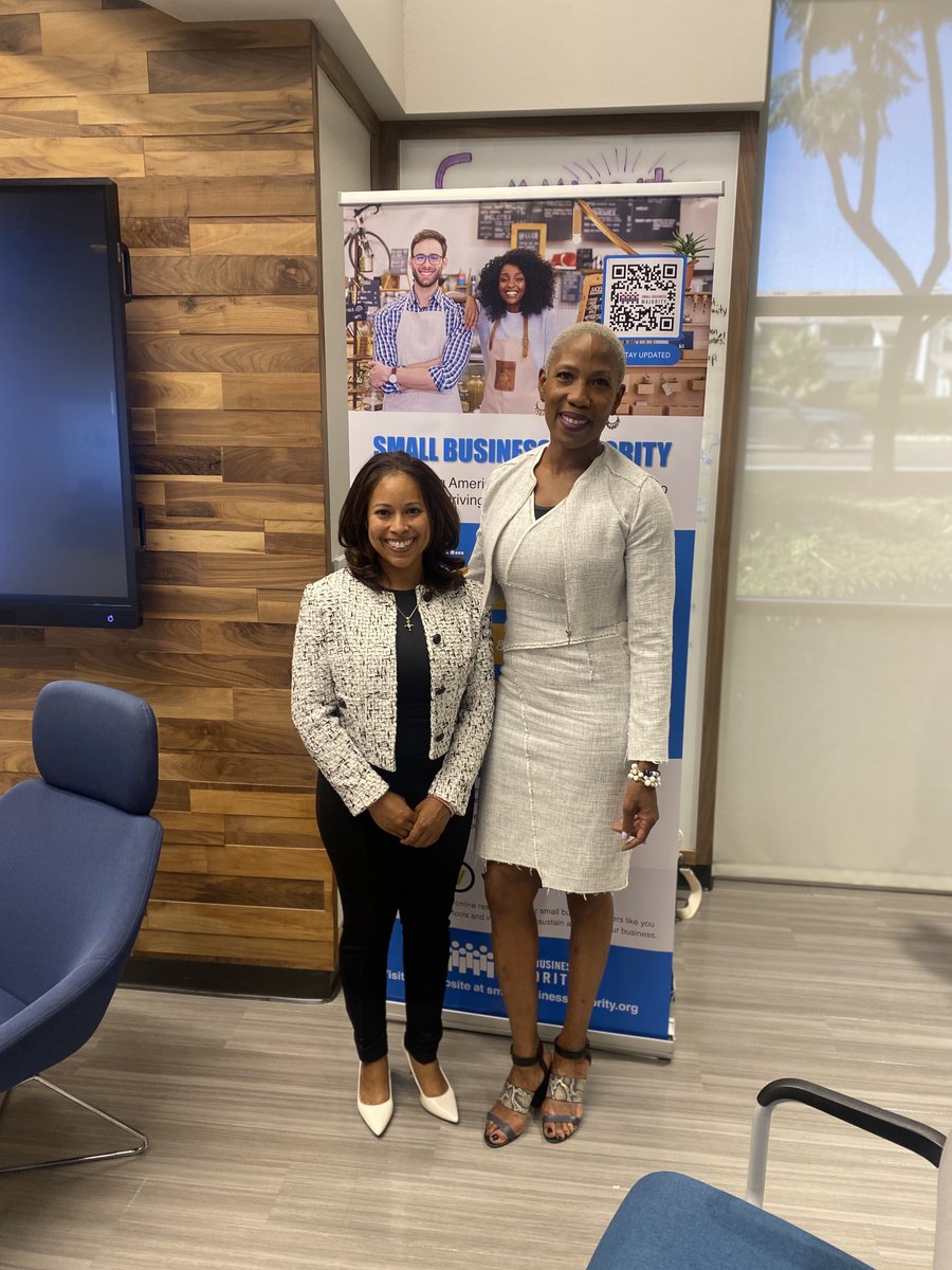 SmlBizMajority's tweet photo. #YearInReview: In August, we partnered with @EndPovertyCA Founder @MichaelDTubbs to host a listening session to hear directly from small business owners in the Inland Empire about entrepreneurship as an opportunity to close the wealth gap. https://t.co/63NRJuHJVp