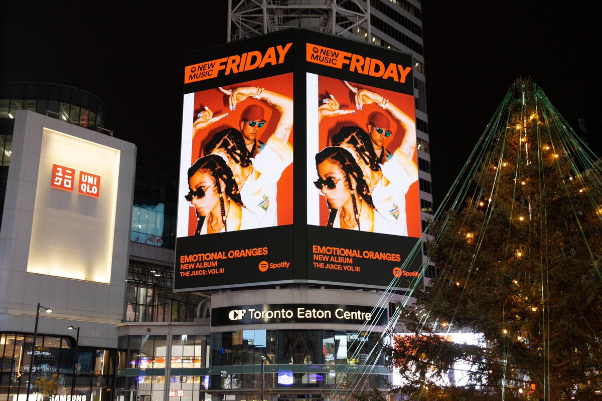 emotionalorange's tweet photo. wow @SpotifyCanada always shows us the ultimate amount of 🧡🧡. go stream the juice: vol. iii nowwww! can’t wait to be back in toronto at @HistoryToronto march 14th x https://t.co/S8Nkgt00Es
