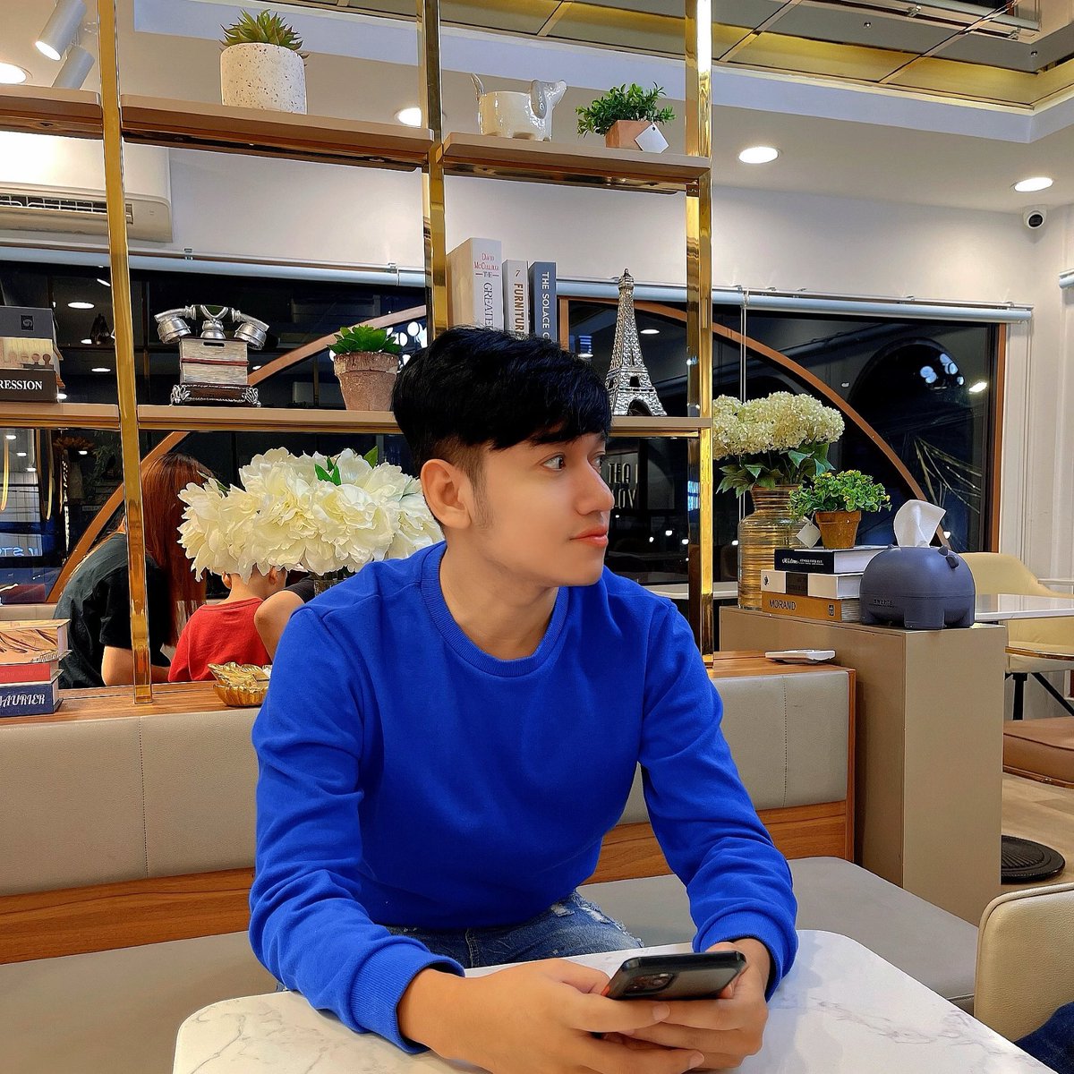 ViVi78462923's tweet photo. ចង់មាននាក់ទៅឆ្លងឆ្នាំជាមួយណាស់ https://t.co/NoggHbyffL