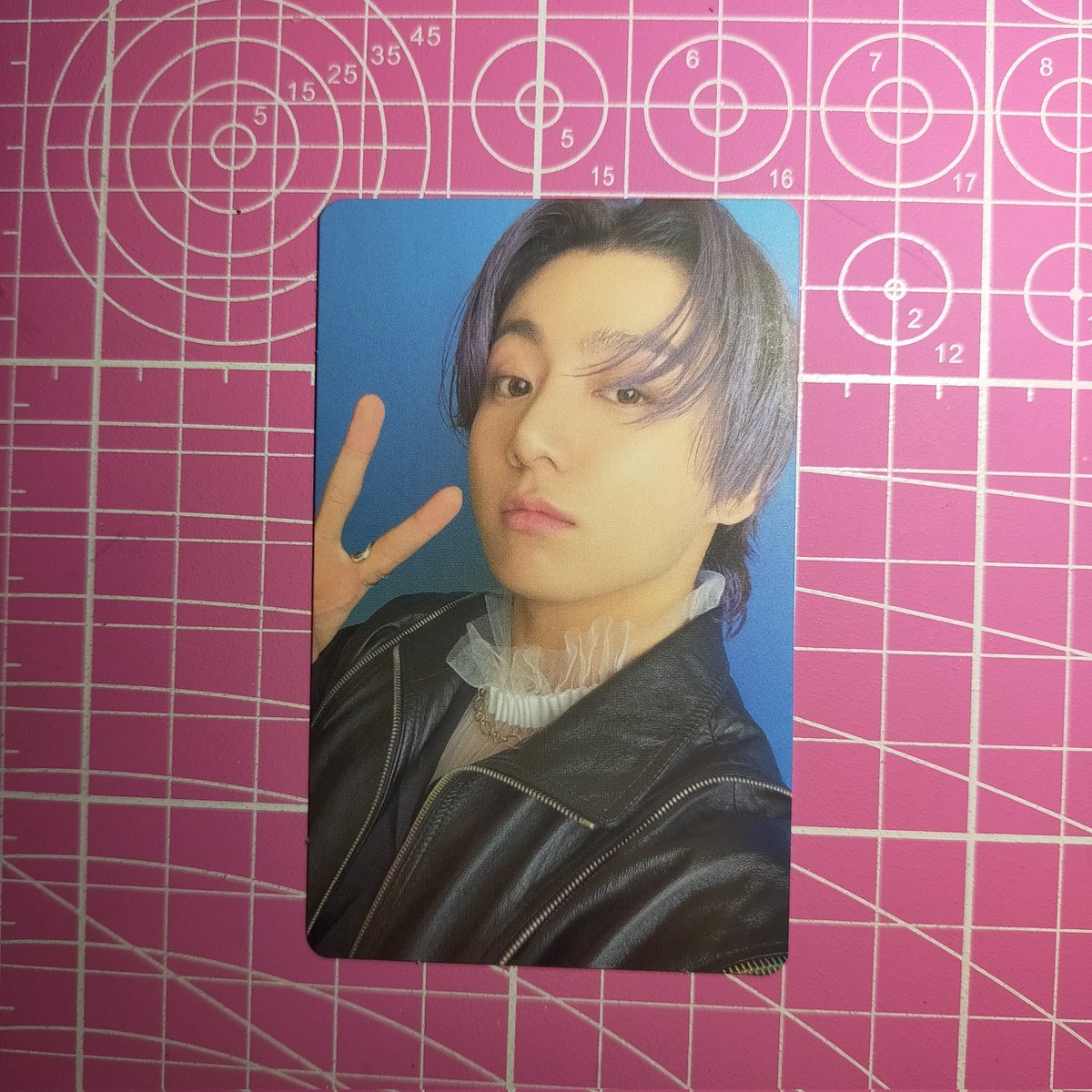 codresticph's tweet photo. ʕ wts lfb bts ph ʔ

On-hand 
Jungkook butter cream + Mc

ෆ mint condi
ෆ 450php
ෆ payo 
ෆ mop: gcash , mod: ggx or sco

🔮dm me to claim.
#codresticshop
jk jungkook pc ph https://t.co/4B34z4NB5S