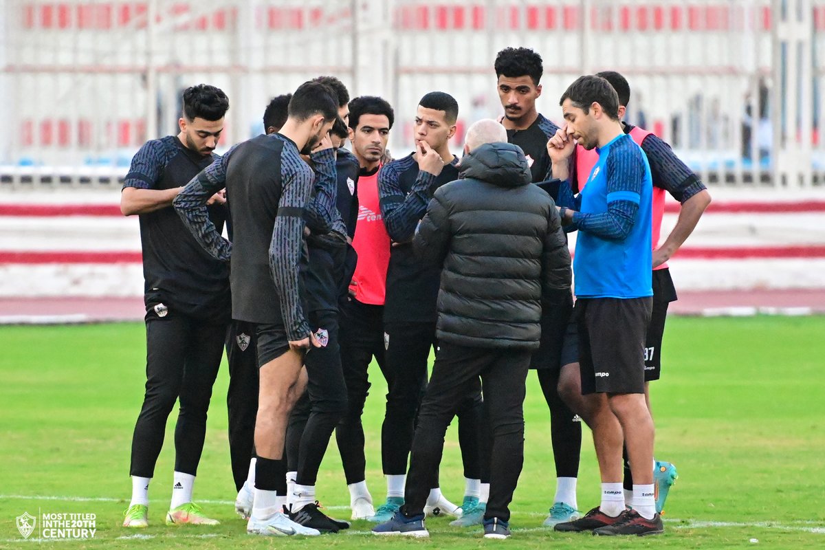ZSCOfficial's tweet photo. 📸| فريقنا يواصل الاستعداد لمباراة المقاولون. 🏹

#Zamalek  #MostTitledIn20C | #الزمالك https://t.co/9SCj85w0wD