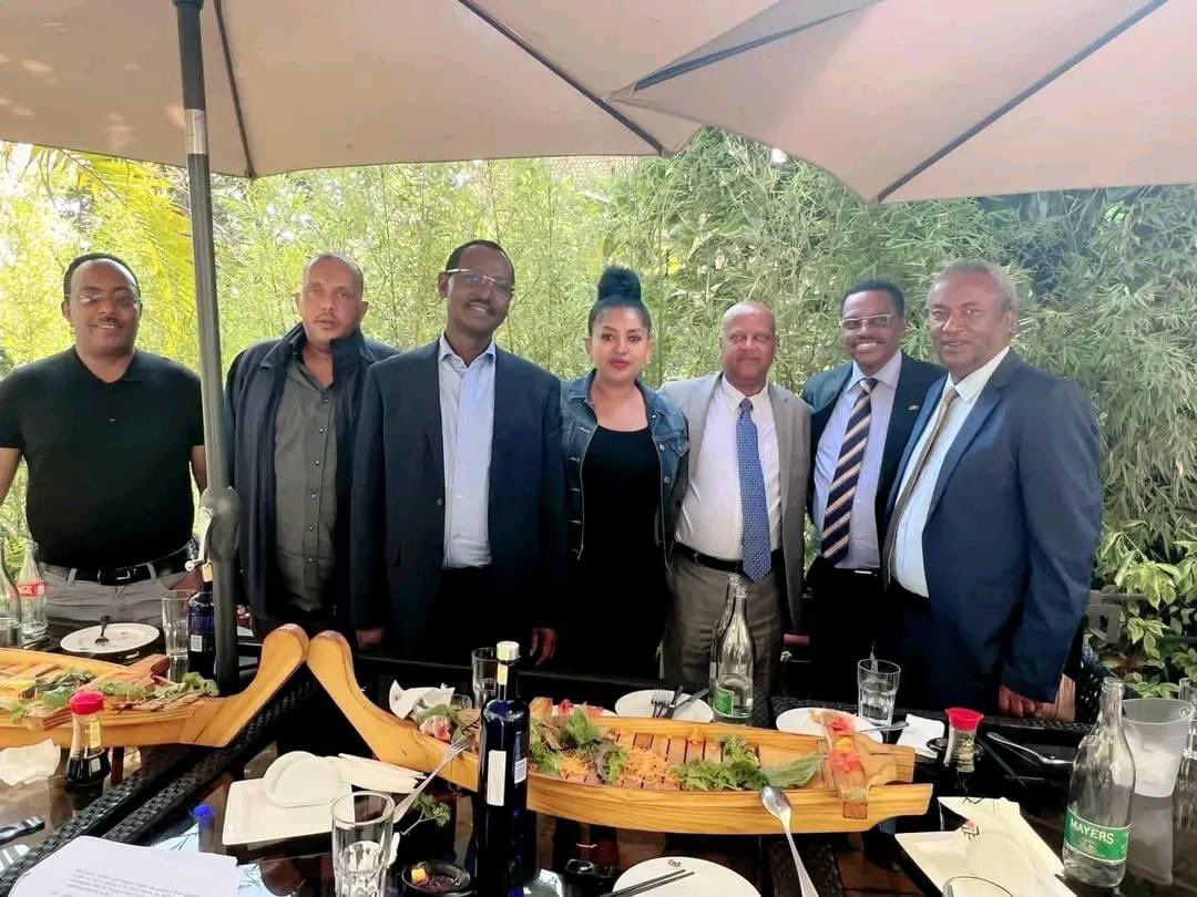 ZHossana3's tweet photo. የሞተው ሞተ….
ገዳዮቹ ብቻ የመጨረሻዋን ሳቅ ብቻቸውን ሳቁ🥲🥲 https://t.co/WmixMn9lAc