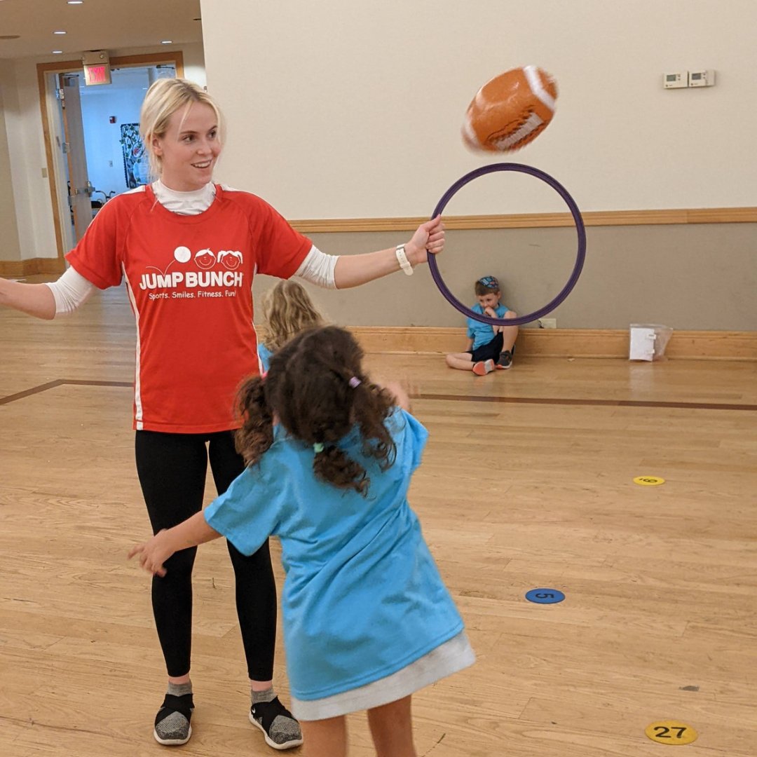 Jump_Bunch's tweet photo. JumpBunch, making kids fitness FUN! The best way to get kids active and engaged in sports and fitness is to simply make it something they want to do...and kids are always ready to play! Exercise is play, and play = fun! 🤩🏈
Learn more about our programs! https://t.co/X5Z2psgGGn https://t.co/5FHj1J1Px6
