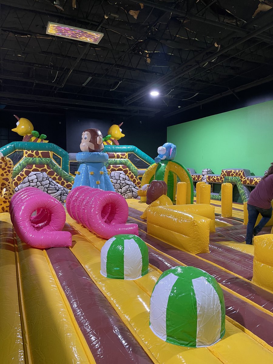 roamlii's tweet image. Looking to escape the cold?  Have some family-fun at Get Air Trampoline Park in Regina! 

Check out their business profile on pathfinder365.com

#traveltribe #explorecreate #adventure #getoutthere #exploresk #pathfinder365 #toocold #skweather #yqrevents