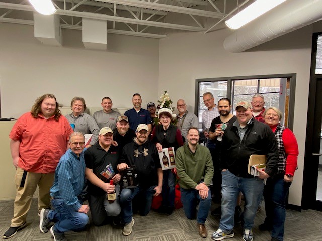 DynamicConveyor's tweet image. Secret Santa&apos;s of Dynamic Conveyor.  Merry Christmas!