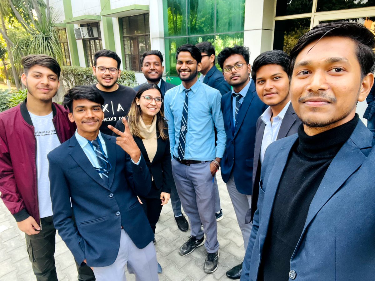 sandeepdaksh91's tweet image. Our team member of community 
#BUILDFETCH
#Meerutcodehub
#eduhubcommunity
#letstakeyouforward
#DVSIET
*Twitter-*
Fetch-ai
Meerutcodehub
*Linkedin-*
Fetch-ai-network
*Instagram-*
Meerutcodehub