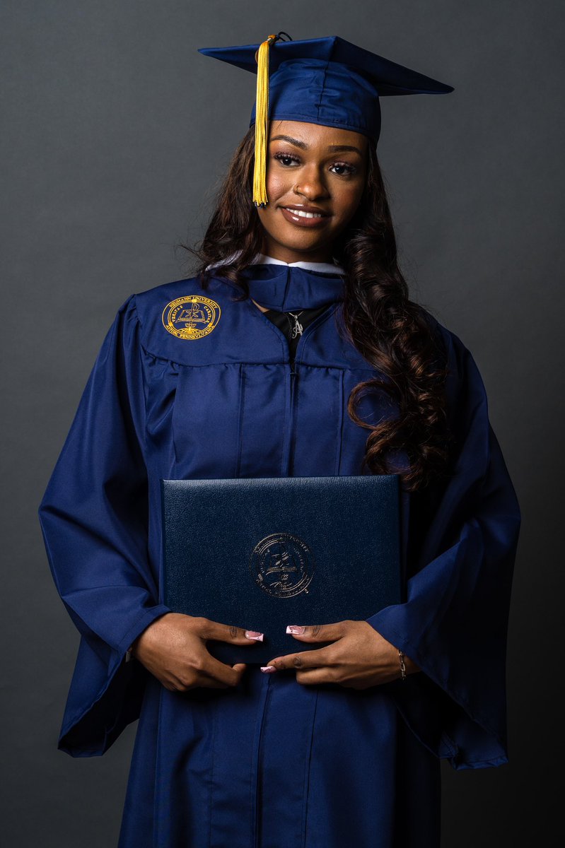 NeumannUniv's tweet photo. Looking to access your portrait pictures from last nights commencement? We got you covered. All portraits have been uploaded to the Neumann University Facebook page!

#NeumannGrad https://t.co/Npn7nIWw5t