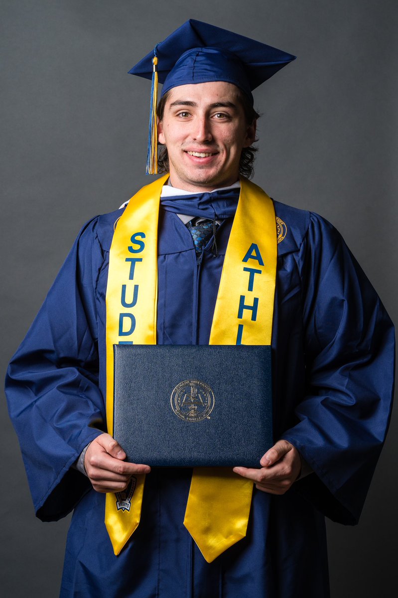 NeumannUniv's tweet photo. Looking to access your portrait pictures from last nights commencement? We got you covered. All portraits have been uploaded to the Neumann University Facebook page!

#NeumannGrad https://t.co/Npn7nIWw5t