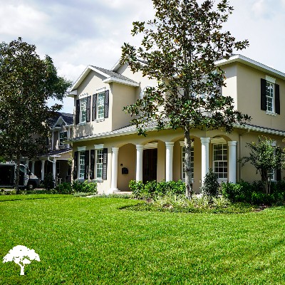 FieldstoneLS's tweet photo. Do you need expert #LawnCare? 💭

Look no further! 👀 Our lawn care services, like fertilization and aeration, help your lawn flourish throughout the year.

If you're located in or around #TampaFL, call today to schedule! ☎️ (727) 300-3509

https://t.co/SLWRTUMxQT https://t.co/K1utfap45Y
