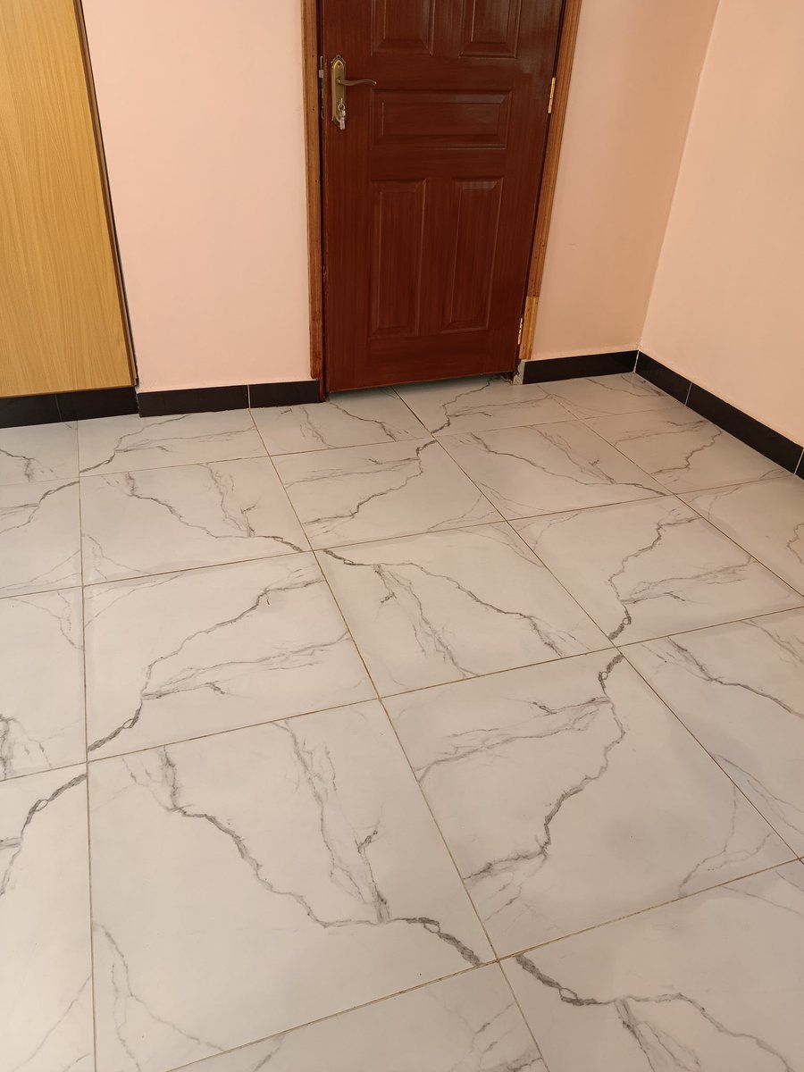 SMamacleaning's tweet photo. Location: Kisumu
Assignment: 5bedroom house post construction cleaning

Team @super_mamacleaning 

Book us for your cleaning on 0704691088/0713468922

#cleaningservice 
#supermama 
#kisumucity 
#kisumucleaners https://t.co/SfQG4YOMl5