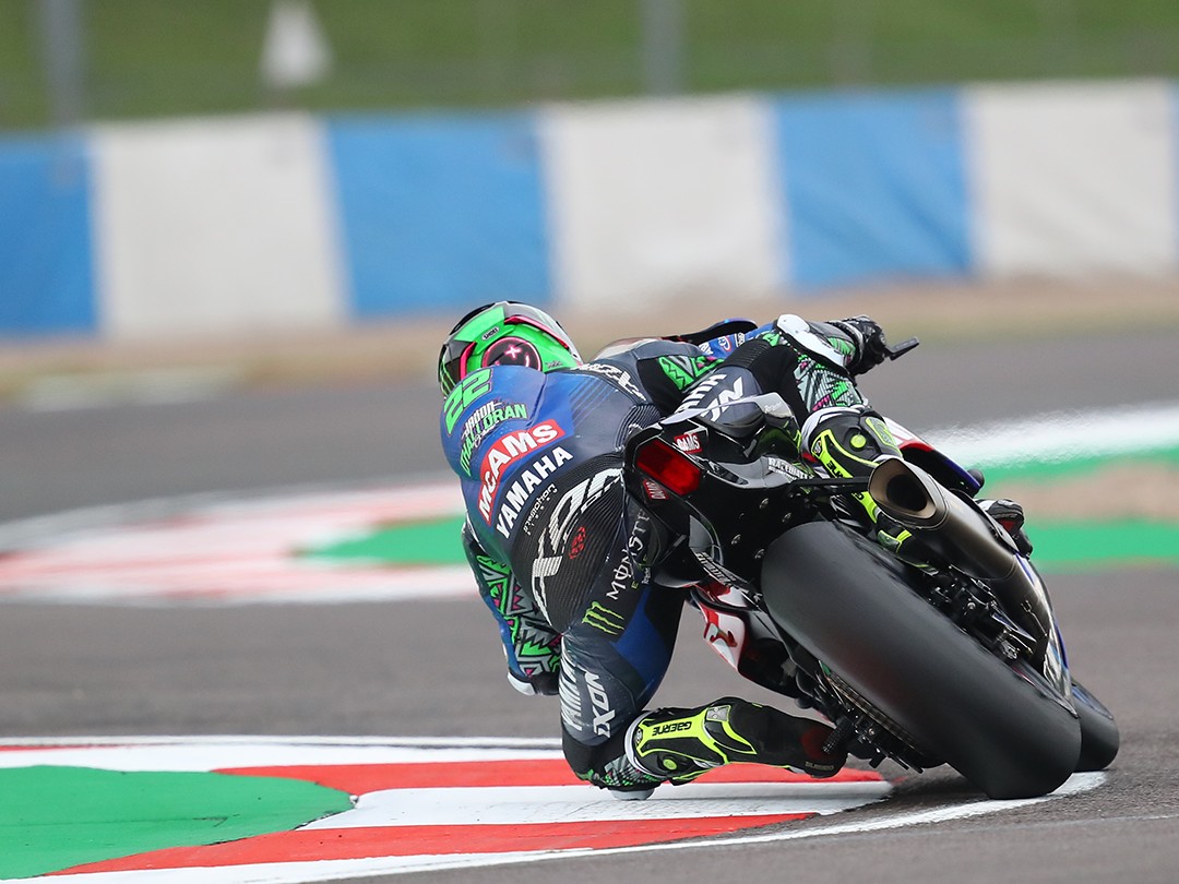 YamahaRacingUK's tweet photo. 🎄 #FestiveFlashback 10 🎄
📅 Round 10: Donington Park
After the disappointment of Oulton, @ohalloran22 bounced back in the opening race of the weekend, finishing second. @BradRayRacing took two podiums on Sunday with a second and a win.
#YamahaRacing #RevsYourHeart #WeR1 https://t.co/eJy0u0sgPs
