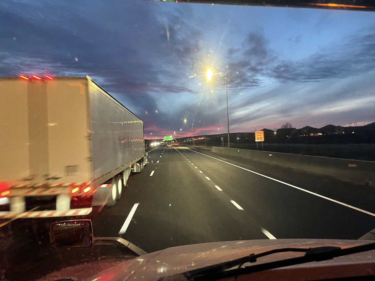 Road runner 🚛