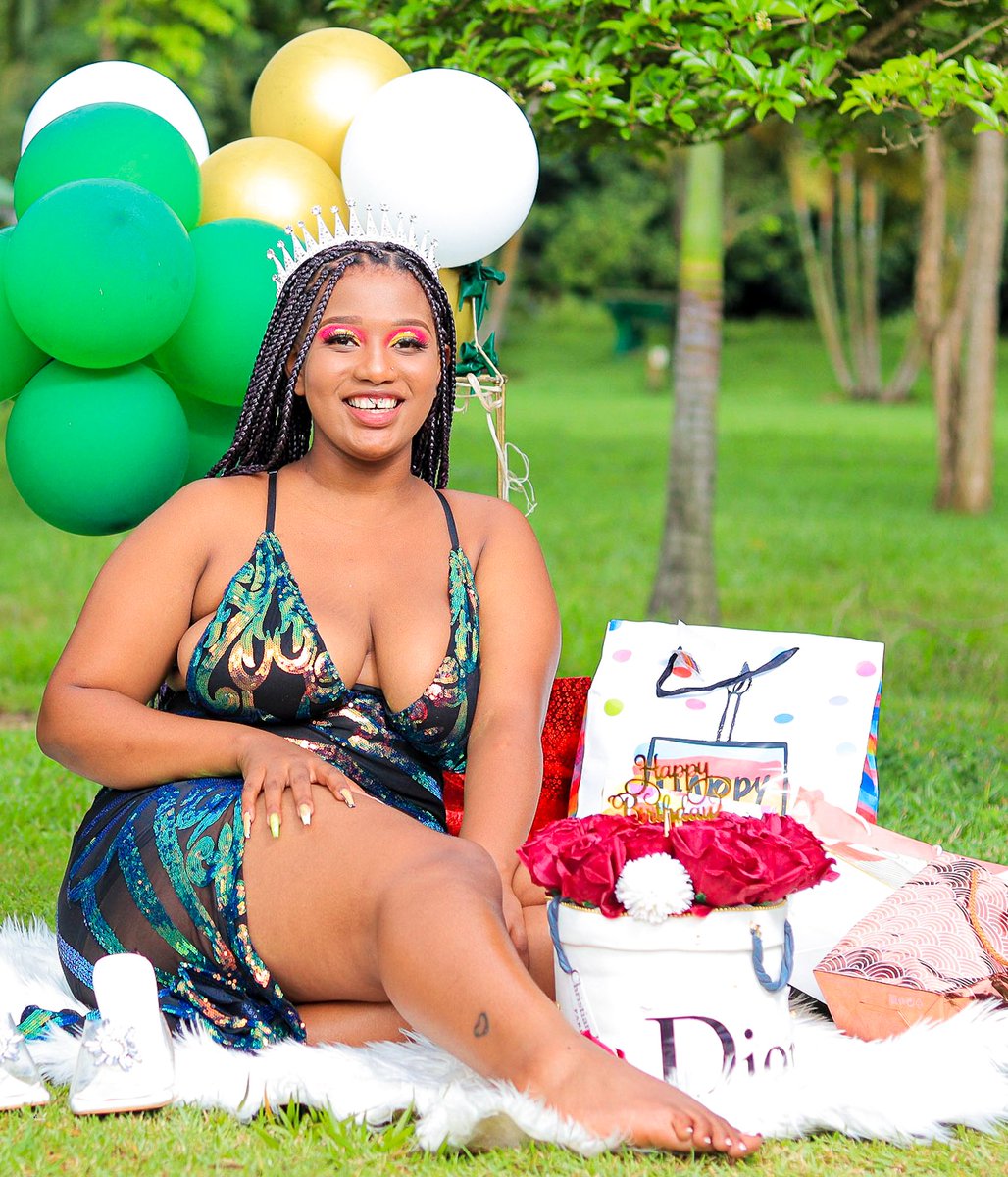 Sive's Photography services tweet media