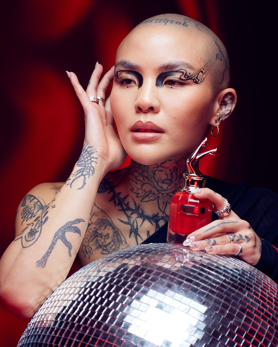 Jean Paul Gaultier tweet media