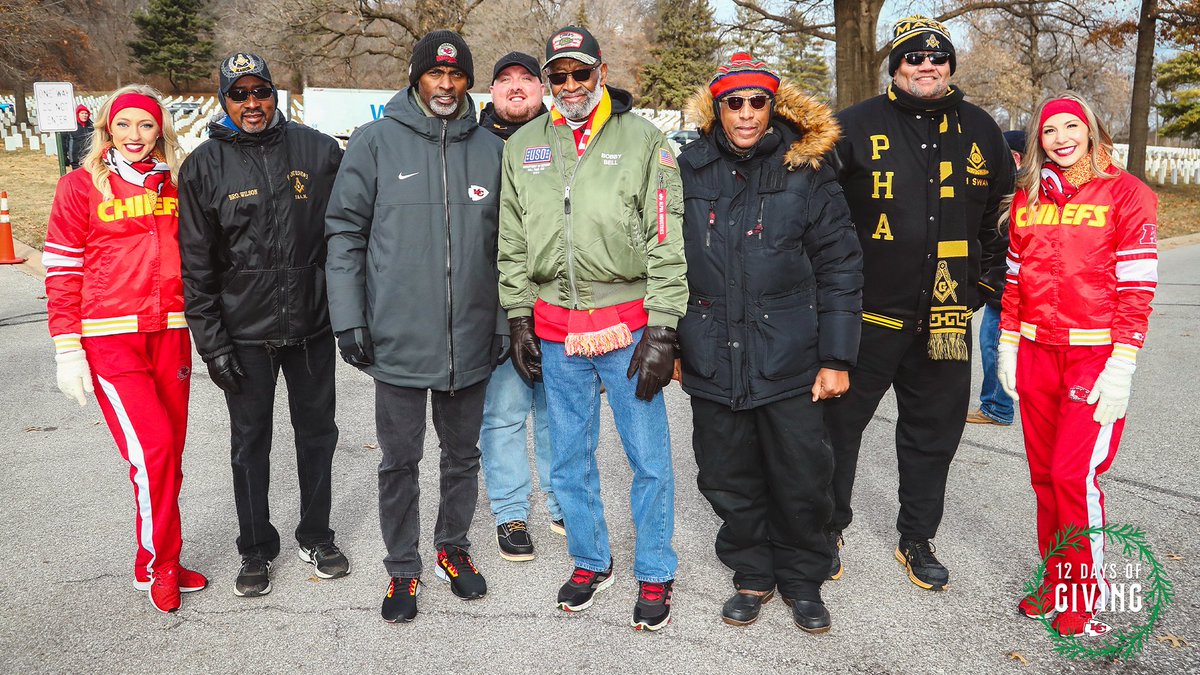 Kansas City Chiefs on Twitter "On the 10th Day of Giving, Kansas City