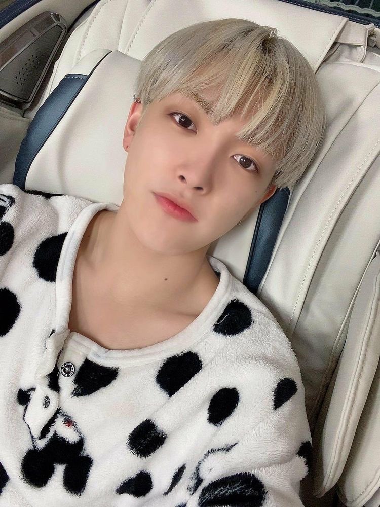 hongseIca's tweet photo. https://t.co/73cVmqNrVM