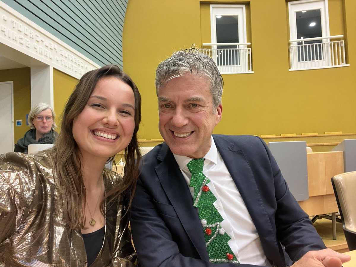 Julie van ‘t Veer tweet media