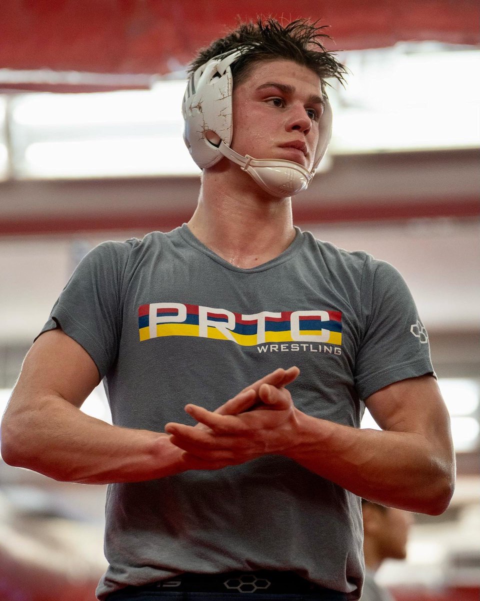 JudeSwisher's tweet photo. “Greatness isn’t for the chosen few, it’s for the few who choose.” -CWCW
@maxterpiece_jpg
#staygritty #killthebody #athlete #d1 #wrestle #demonslayer #photo #strugglewell https://t.co/bHcppEEwDq