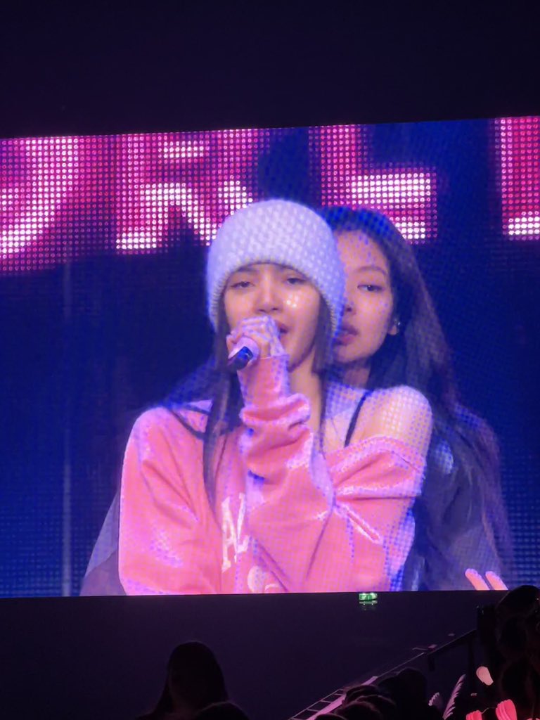 bayue62797098's tweet photo. Lisa is so cute🥺
AMSTERDAM HOUDT VAN LISA
#LALISA #MONEY https://t.co/4arMZyTi76