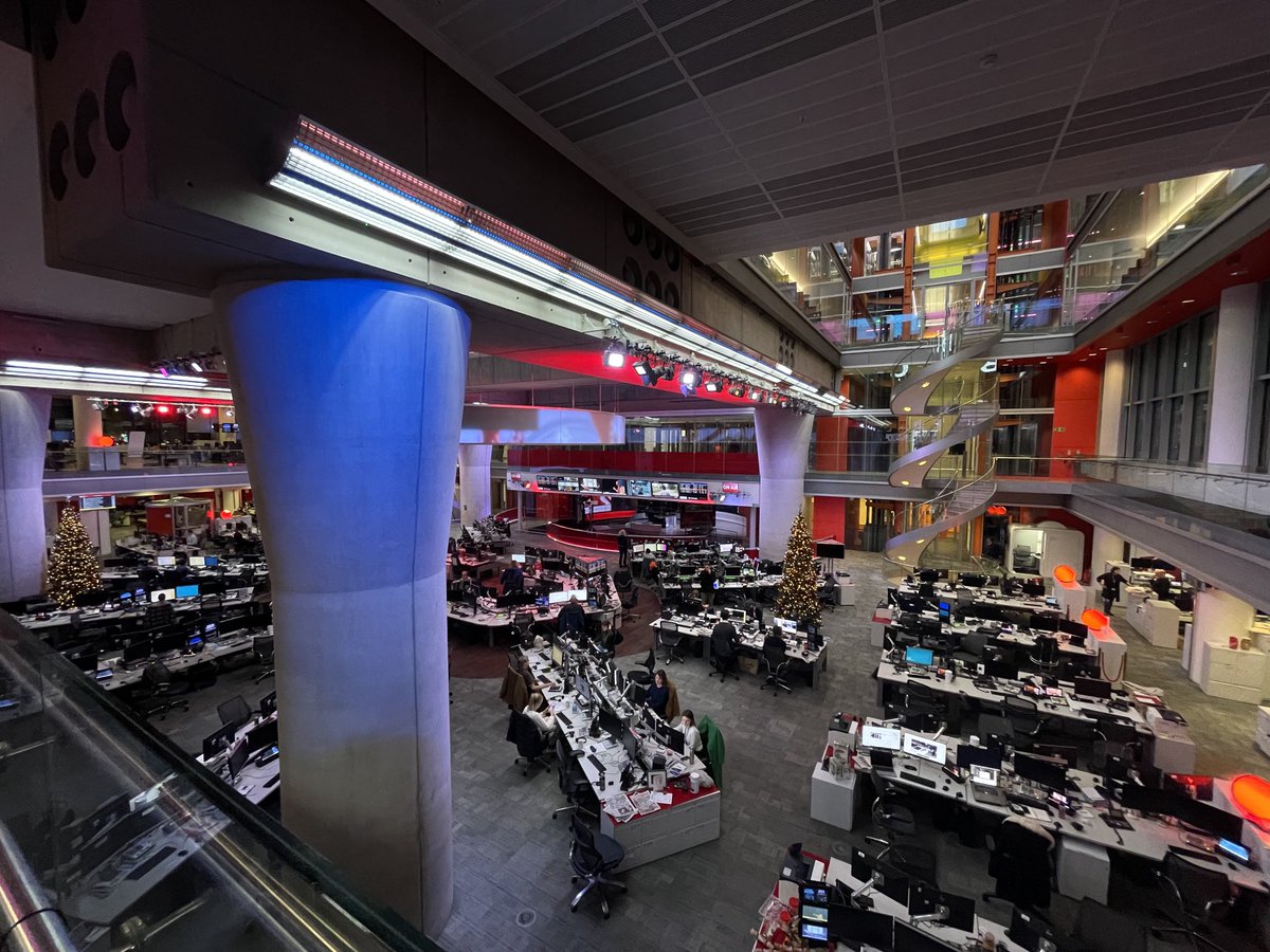 Geetagurumurthy's tweet photo. The last #bbcos of 2022 on air 1900 in the UK and worldwide. https://t.co/9EnajRZtMK