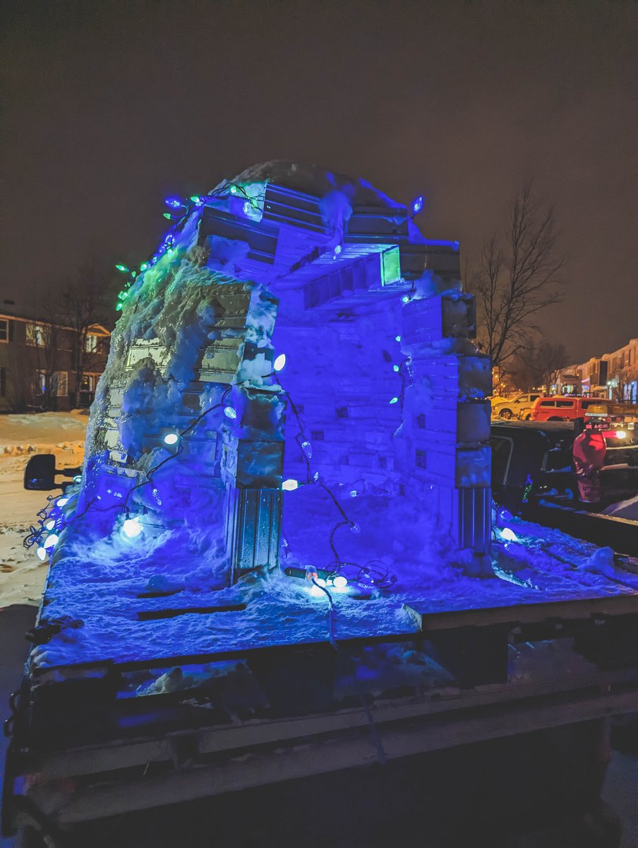 Block_Lab's tweet image. Why use snow to make an igloo when you have recycled miner parts? We had a lot of fun with this one! ⛄️

#CryptoIgloo #Mining #Cryptocurrency #Bitcoin #Blockchain #Labrador