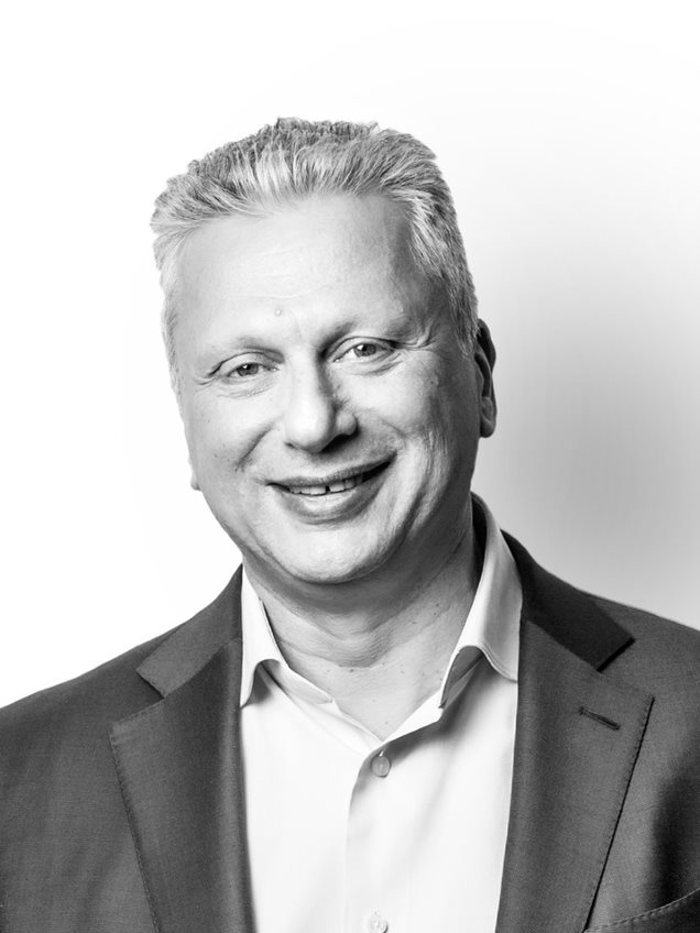 We're proud that <a href="/aiman_ezzat/">Aiman Ezzat</a>, CEO of <a href="/Capgemini/">Capgemini</a>, has made the top 5 in The Top 50 Consulting Firm CEOs of 2022 list. 
 
Please join me in celebrating my friend and colleague Aiman for this well-deserved recognition! ow.ly/n8lO50MaLhE